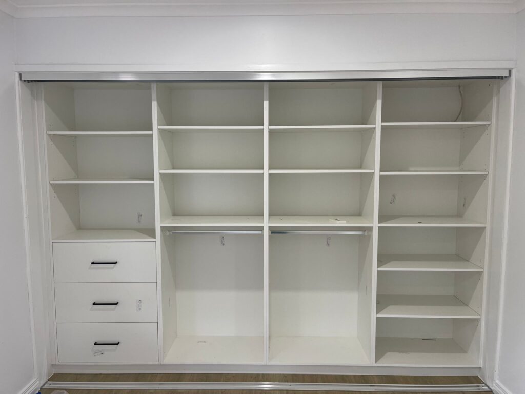 white-walk-in-wardrobe-storage-system-victoria